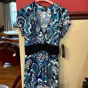 Cap sleeve low V-neck print blouse (Green, Blue, White